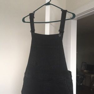 BDG Urban Outfitters black stretch overalls!